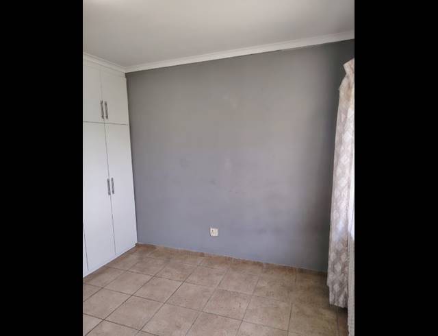 6 BEDROOM HOUSE FOR SALE IN NORTHDENE